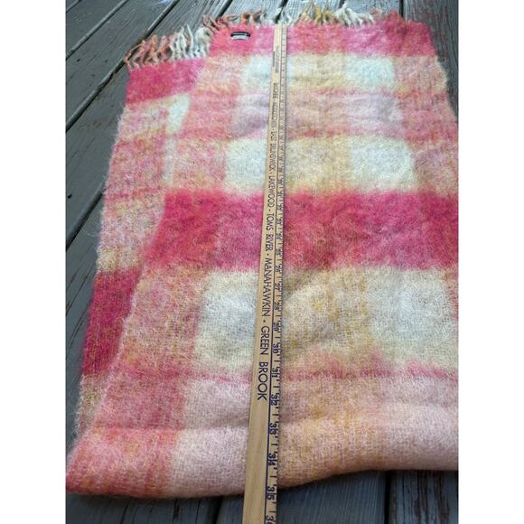 Abraham & Straus 100% Mohair Scarf orange coral yellow large Plaid Germany70x17” - Picture 9 of 12
